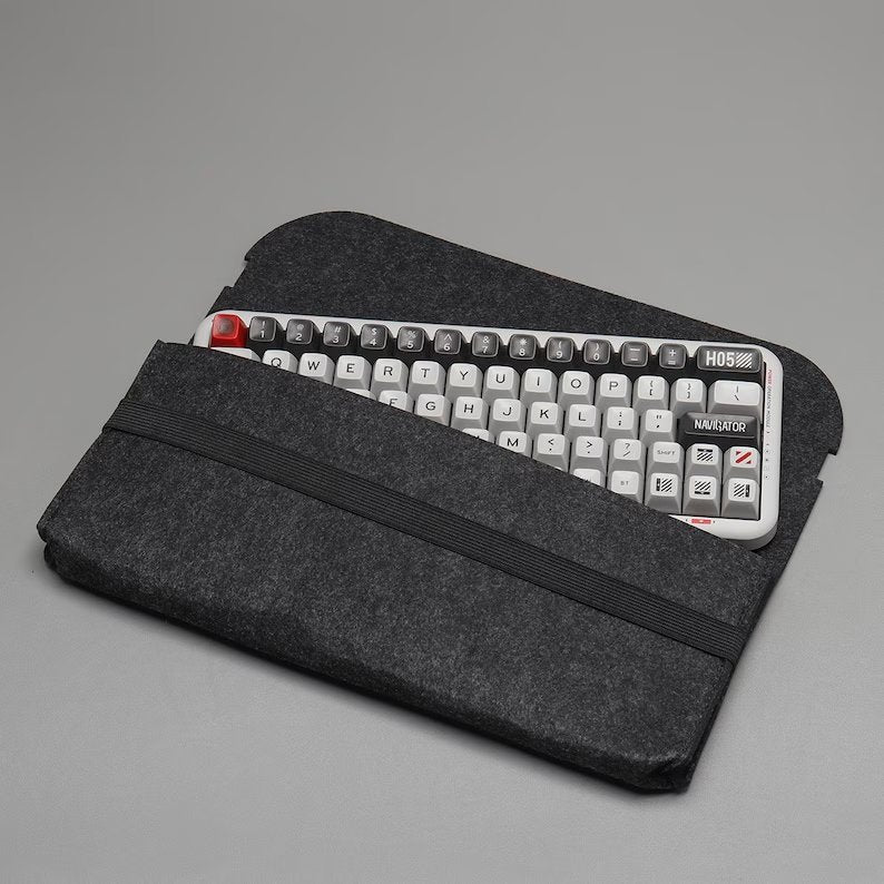 Dark Grey Wool Felt Mechanical Keyboard Case - Ascend Keyboards